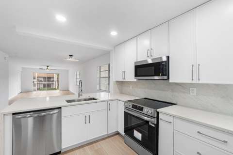 2925 SW 22Nd Avenue #2080, $300k–$500k for sale in Delray Beach