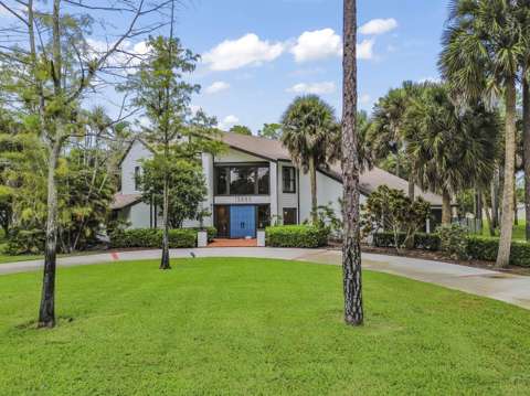 13885 Greentree Trail, home for sale in Wellington 33414