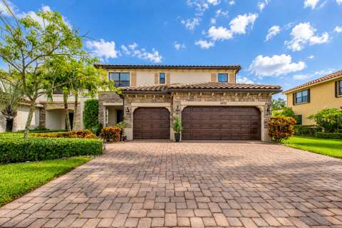 8832 Sea Chase Drive, 4-bedroom for sale in Lake Worth
