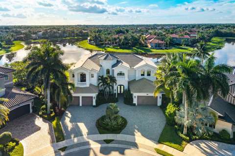 16526 Fleur De Lis Way, pool for sale in Delray Beach