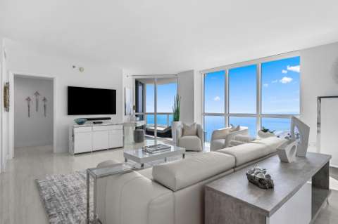 101 S Fort Lauderdale Beach Boulevard #1807, home for sale on S Fort Lauderdale Beach Boulevard