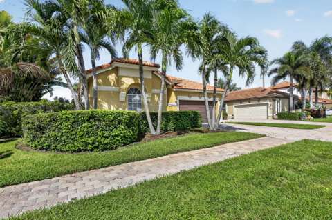 8085 Saw Palmetto Lane, pool for sale in Boynton Beach