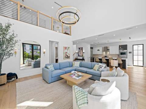 1317 NE 17Th Avenue, 4-bedroom for sale in Fort Lauderdale