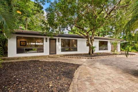 2643 SW 30Th Terrace, home for sale in Fort Lauderdale 33312