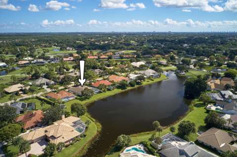 32 Rabbits Run, pool for sale in Palm Beach Gardens