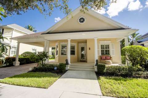 246 Barbados Drive, waterfront for sale in Jupiter