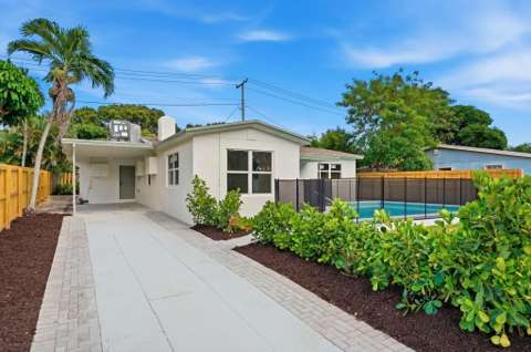 1023 Andrews Road, home for sale in West Palm Beach 33405