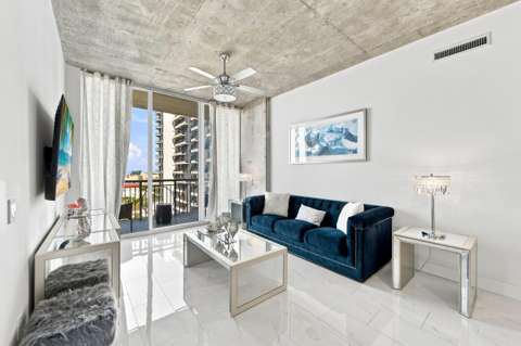 300 S Australian Avenue #1404, home for sale in West Palm Beach 33401