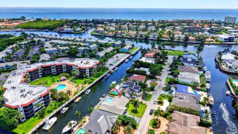 787 Havana Drive, waterfront for sale in Boca Raton