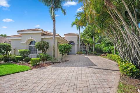 4017 Manchester Lake Drive, home for sale in Lake Worth 33449