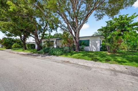 1515 NE 16Th Street, home for sale in Fort Lauderdale 33304