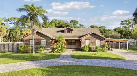 354 Baysinger Avenue, home for sale in Fort Pierce 34982