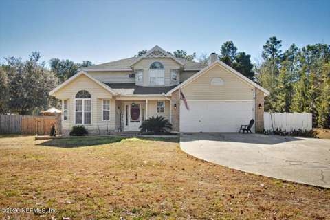 6612 Camelot Court, $300k–$500k for sale in Keystone Heights