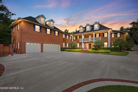 2957 Forest Circle, home for sale on Forest Circle