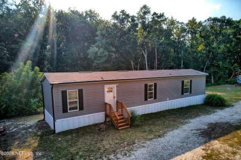 117 Gas Easement Road, $300k–$500k for sale in Interlachen