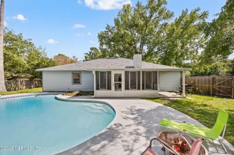 2084 Tickford Street, pool for sale in Middleburg
