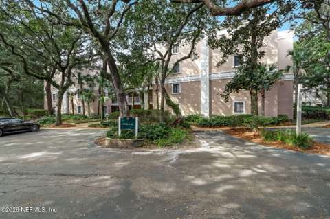 2122 Beach Wood Road, home for sale on Beach Wood Road