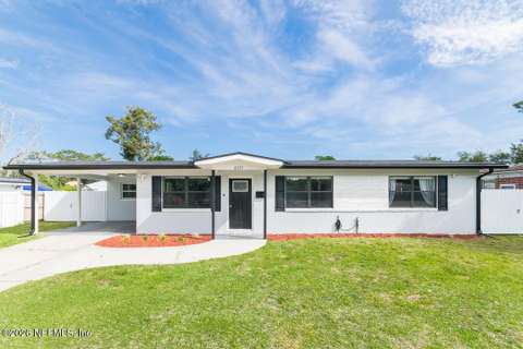 6221 Ashwood Lane, home for sale in Jacksonville 32277