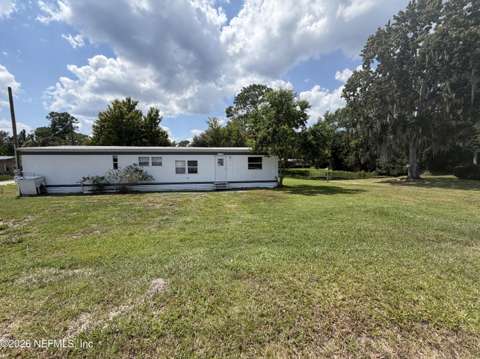 110 Peninsular Drive, home for sale in Crescent City 32112