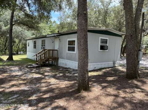 932 S County Rd 21, home for sale in Hawthorne 32640