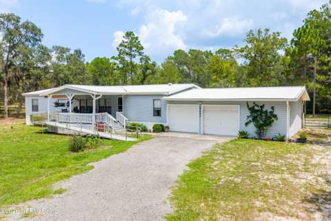 6863 Deer Springs Road, home for sale in Keystone Heights 32656