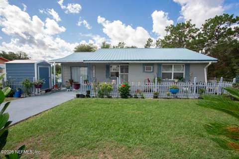 119 Oak Way, home for sale in Interlachen 32148