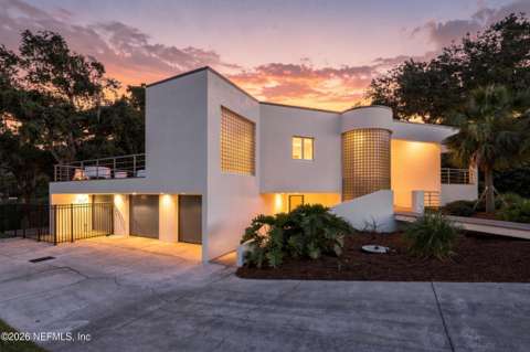 715 Rio Lindo Drive, home for sale in Jacksonville 32207