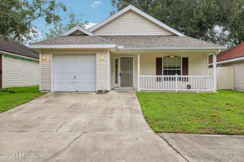 4321 Campus Hills Circle, home for sale in Jacksonville 32218