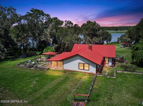 316 Macgill Street, home for sale in Interlachen 32148