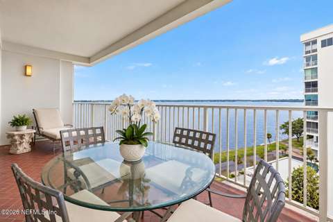 1560 Lancaster Terrace #908, home for sale in Jacksonville 32204