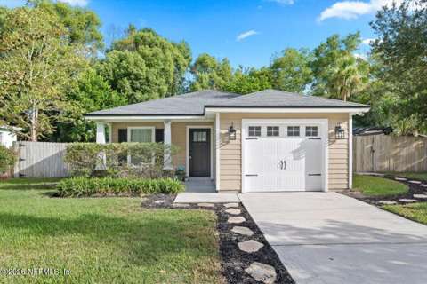 6237 Syringa Lane, home for sale in Jacksonville 32211
