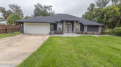 241 SE 5Th Avenue, waterfront for sale in Melrose