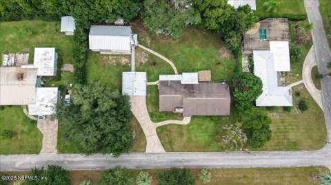 202 Lakeview Avenue, home for sale in Crescent City 32112