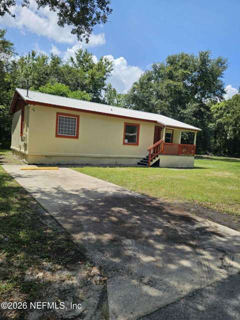 305 E Lake Street, home for sale in Palatka 32177