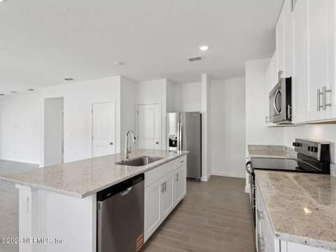 10676 Lishwood Way, home for sale in Jacksonville 32219