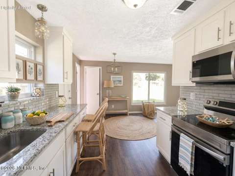514 Valderia Drive, home for sale in Orange Park 32073