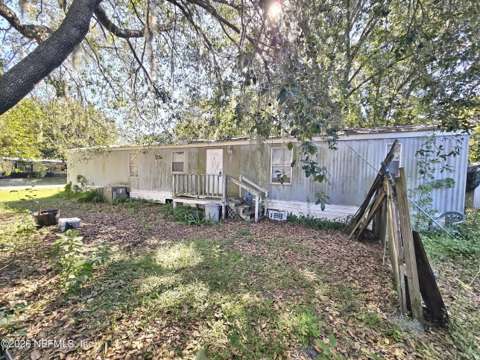 251 Tarpon Boulevard, home for sale in Palatka 32177
