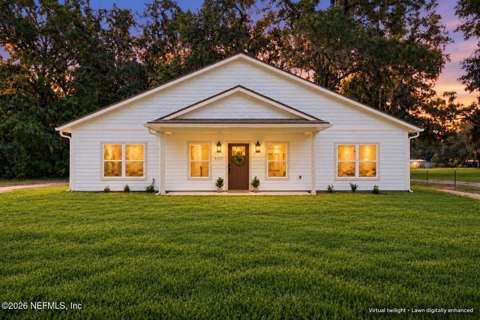 4117 Silver Lake Drive, home for sale in Palatka 32177