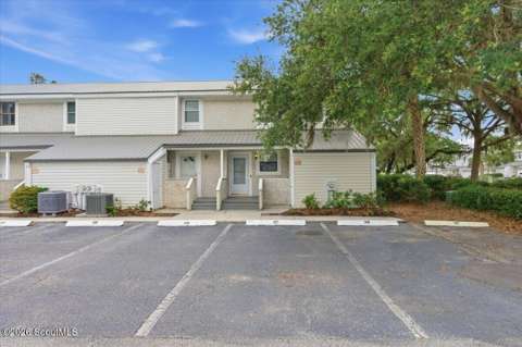 1000 Sea Island Road, $300k–$500k for sale in St. Simons Island