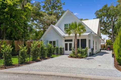 117 Quamley Wells Drive, luxury home for sale in St. Simons Island