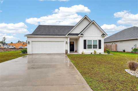 61 Allie Loop, gated community for sale in Brunswick