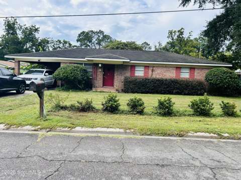 2930 Edgewood Road, starter home for sale in Waycross