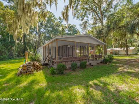 1042 Live Oak Lane, home for sale in Townsend 31331