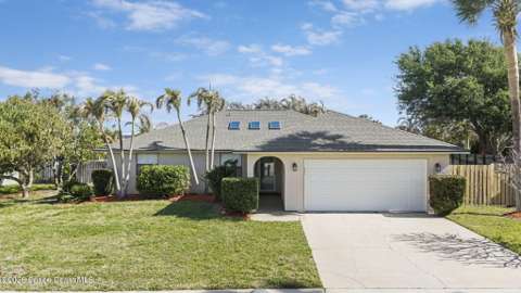 206 Fir Avenue, pool for sale in Melbourne Beach