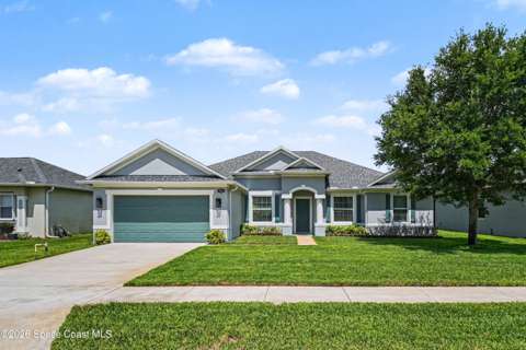 1025 Morgan Circle, pool for sale in Palm Bay
