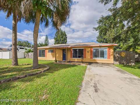 1490 Mariposa Drive, home for sale on Mariposa Drive