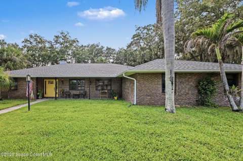 1810 Whispering Oaks Circle, home for sale in Melbourne 32934