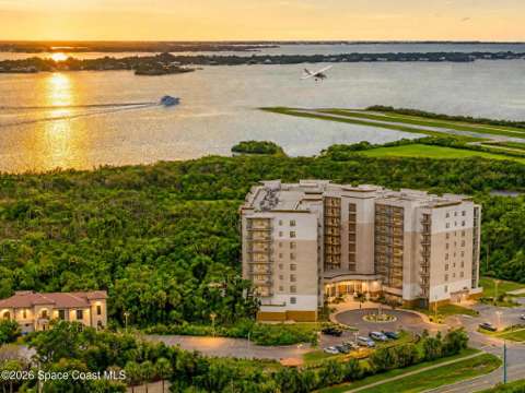 735 Pilot Lane #908, home for sale in Merritt Island 32952