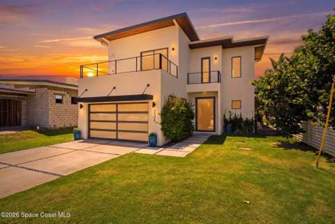 7308 S Highway A1A, pool for sale in Melbourne Beach