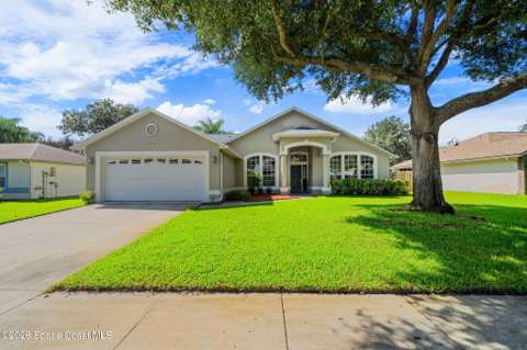 3382 Lake View Circle, home for sale in Melbourne 32934